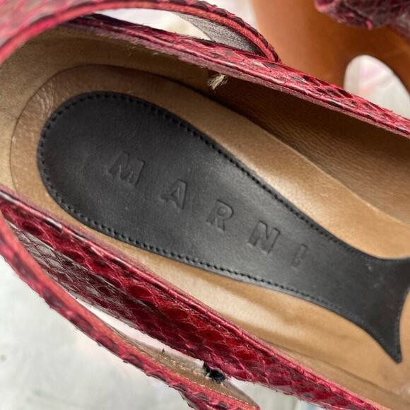 Marni Snakeskin Print Mary Jane Platform Heels in Red Size 36. - Picture 6 of 12